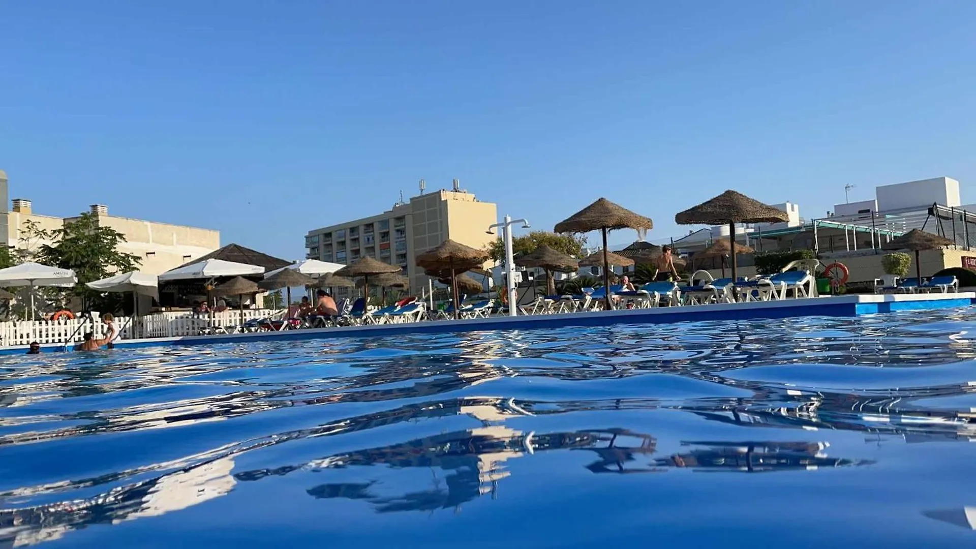 Apartamento Con Vista Al Mar En La Mitica Nogaler Торремолинос Апартаменты